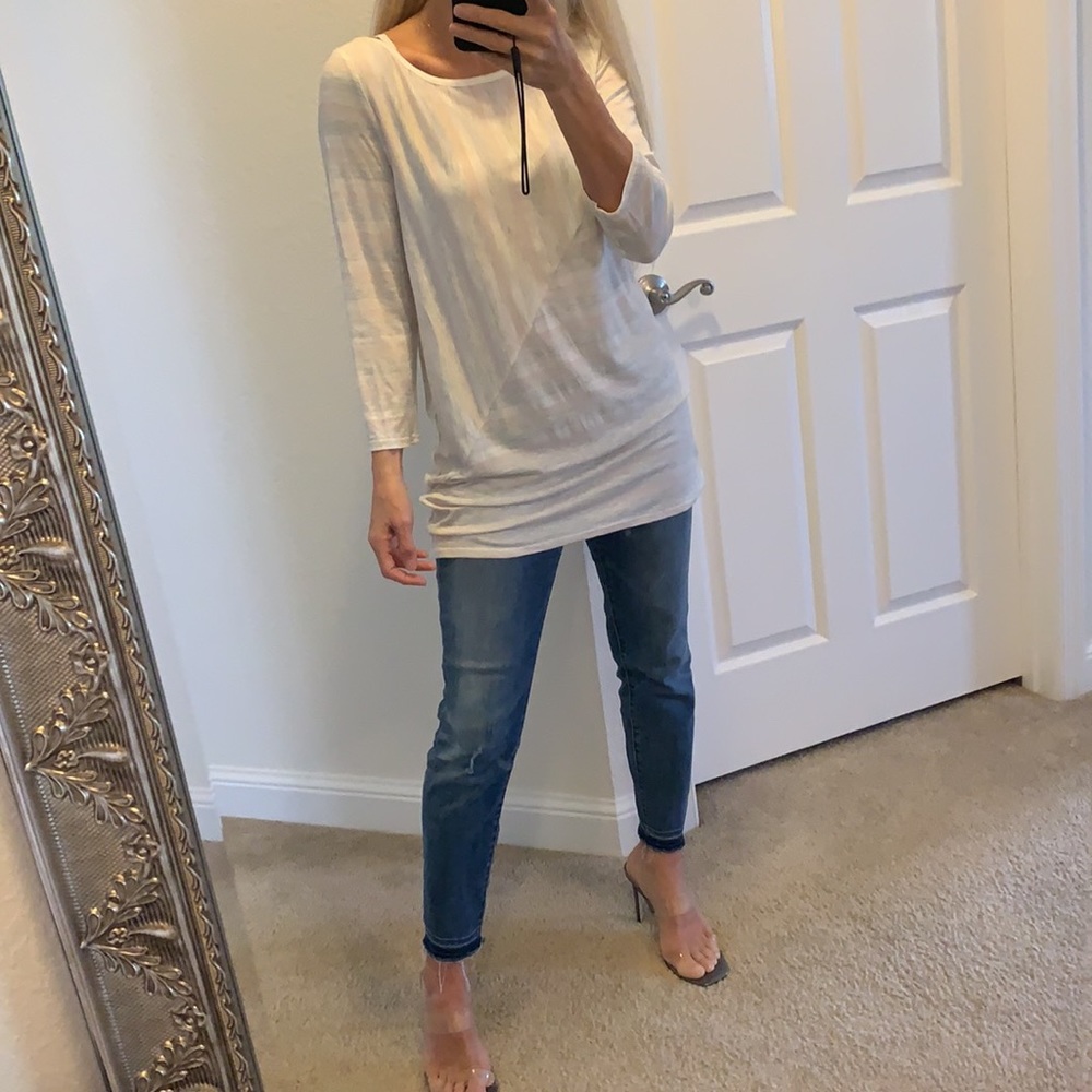 Cyrus top White pink and gray size M